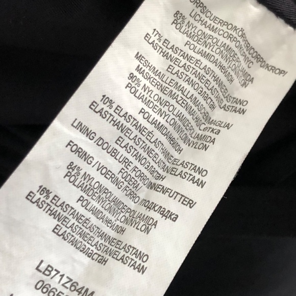 La Blanca black swim suit top. L - Picture 3 of 11